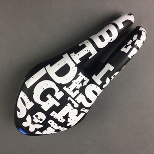 现货 铁三TT车山地公路自行车U型座垫坐垫车座鞍座舒适软坐包圆弓