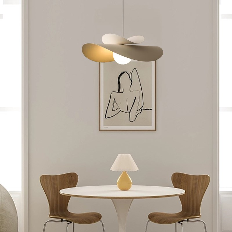 奶油风轻奢奶茶店个性创意温柔吊灯餐厅吧台咖啡厅小吊灯法式卧室