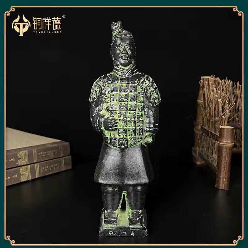 青铜器仿古怀旧小件酒爵酒樽妇鸮尊何尊马踏飞燕星堆觚