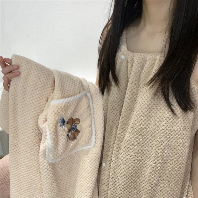 夏季浴衣穿裹浴巾女吊带浴裙珊瑚绒柔软亲肤掉毛洗澡