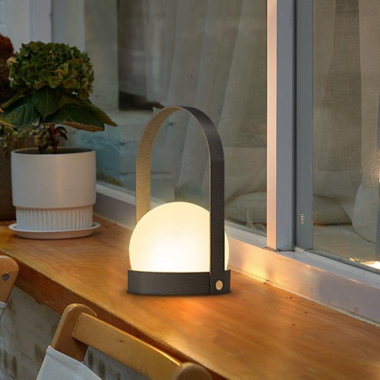 月亮灯户外挂灯庭院灯防水手提灯充电款桌灯花园布置装饰灯露营灯