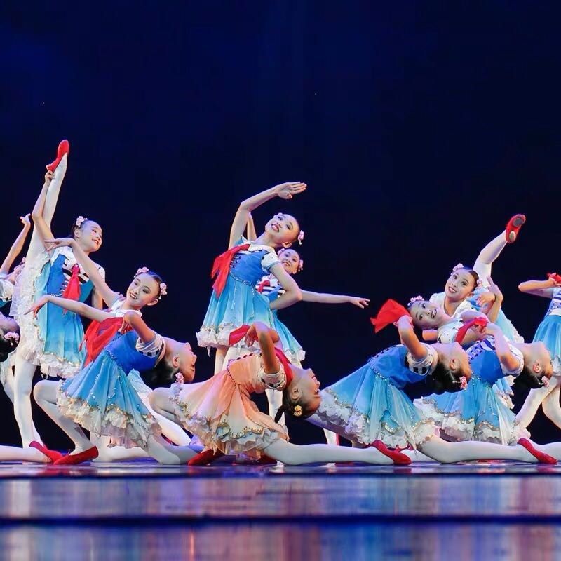 儿童演出服女蓬蓬裙中小学生我是红领巾诗歌朗诵大合唱舞蹈表演服