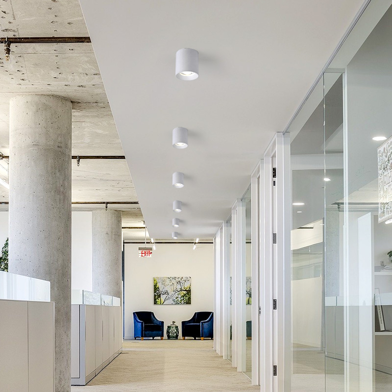 明装筒灯客厅三色变光圆形吸顶过道灯免开孔店铺商用办公明装射灯