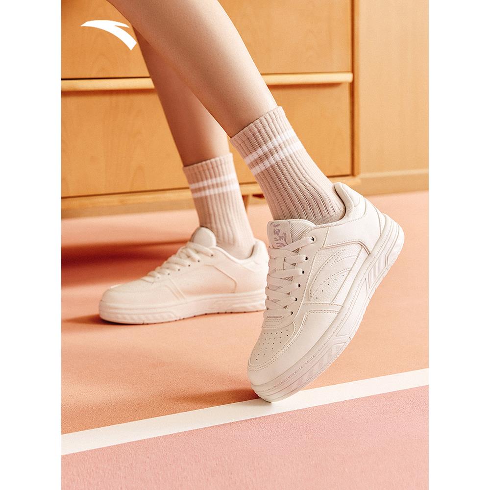 安踏百川丨经典白色低帮板