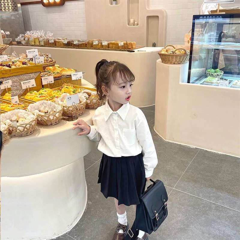 女童纯棉白色长袖衬衫中小孩学生圆领幼儿园校院风春秋装男童上衣