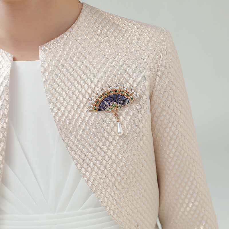 女童披肩外套小花童搭裙子礼服秋季公主裙外搭小外套时尚披风开衫