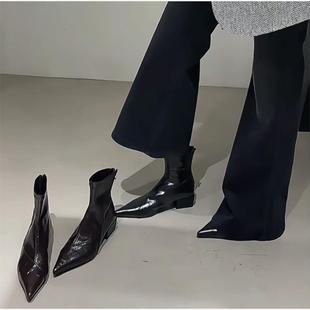 疯狂星团~法式真皮粗跟尖头短靴女秋冬新款后拉链低跟弹力瘦瘦靴