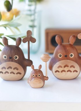 工位爱解压精神状态上班发疯迷你龙猫治愈情绪风车龙猫