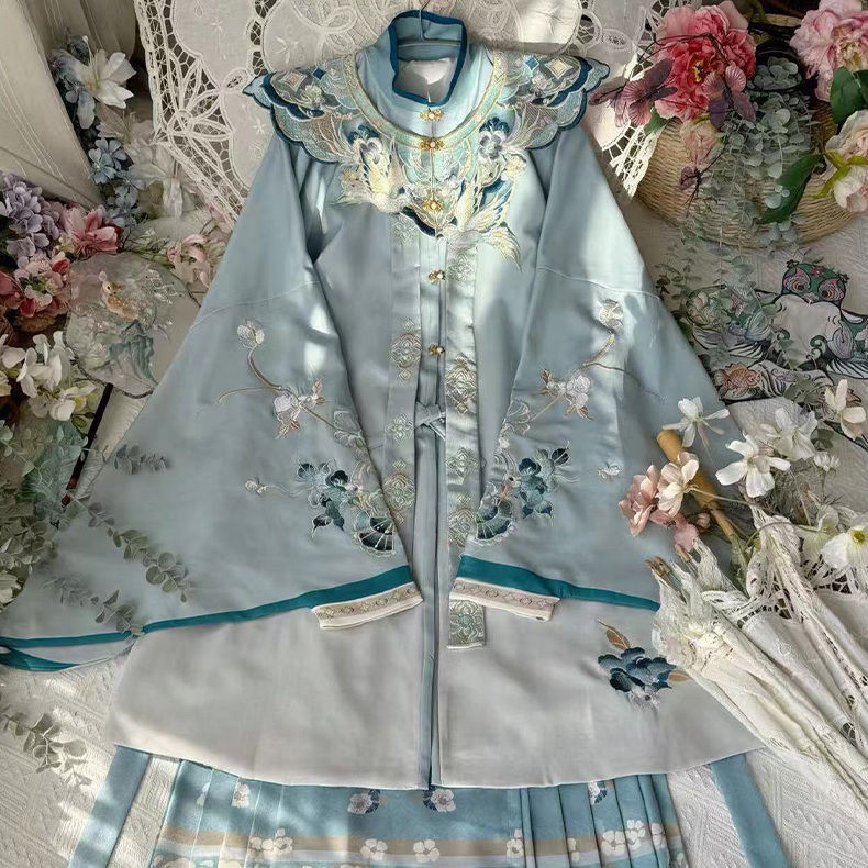 云梦集芸如意汉服【栀晓】女明制立领长衫重工刺绣云肩一片式马面