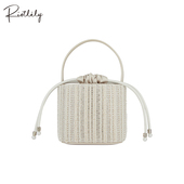 Riotlily 艾特里里黑白盛装 晚宴系列手提包送女友新年礼物