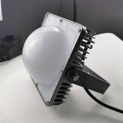 LED平台灯NFC9192防眩LED泛光灯NFC9192-50W70W100W防水防尘灯