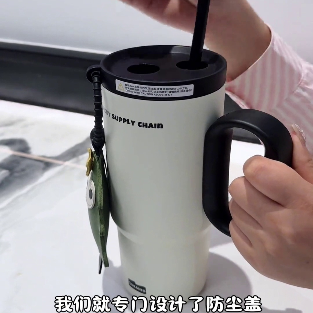 2025新款不锈钢保温杯大容量水杯子吸管水杯车载随行咖啡杯女外贸