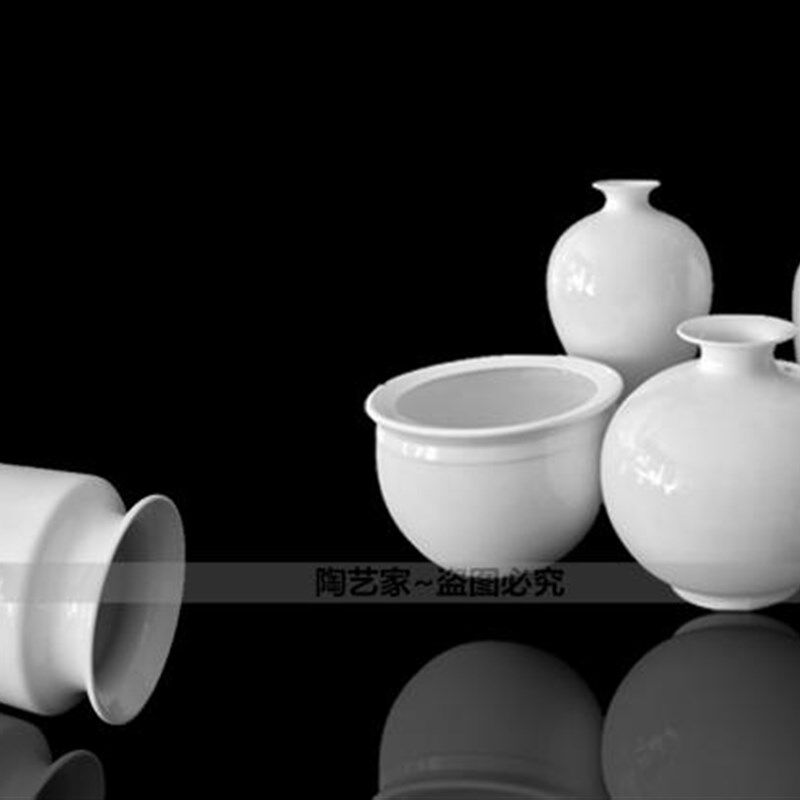 绘画白胎小瓶 手绘白色瓶 白瓷瓶 纯白瓶子插