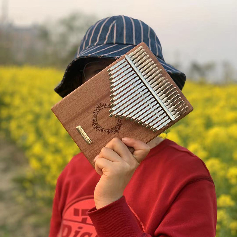 木制琴盒卡林巴拇指琴儿童手指琴初学简单箱板式
