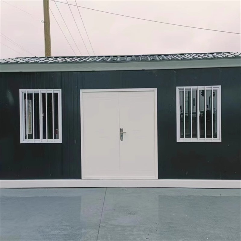 集装箱移动房户外住人房子人字顶房屋拼接活动板房彩钢板简易别墅