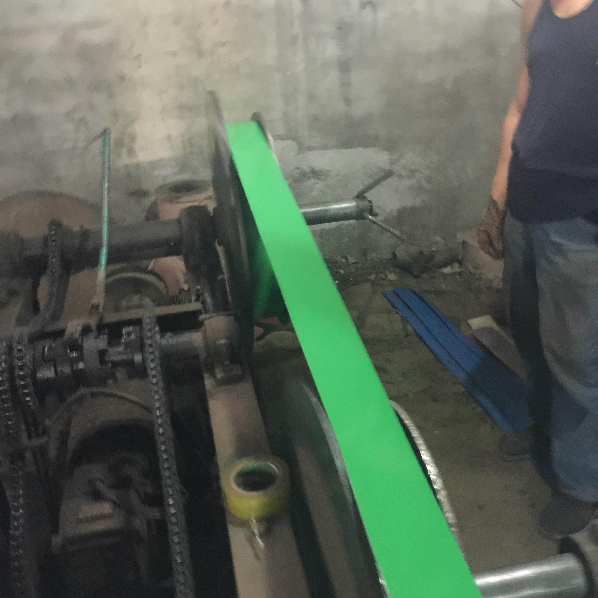 苹果绿彩钢带卷 海兰桔芬门兰绿纹木红广告扣板 口装TKZ饰彩钢窄,基础建材,屋顶装饰瓦,淘宝优惠券,粉丝福利购,淘宝优惠卷