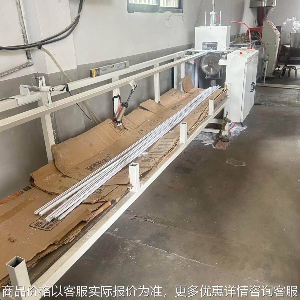 厂家直供PVC小型材挤出生产线管件材料挤出机软硬管材挤出生产线