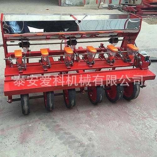 谷子蔬菜种植机四行胡萝卜播种机小颗粒蔬菜种子施肥机