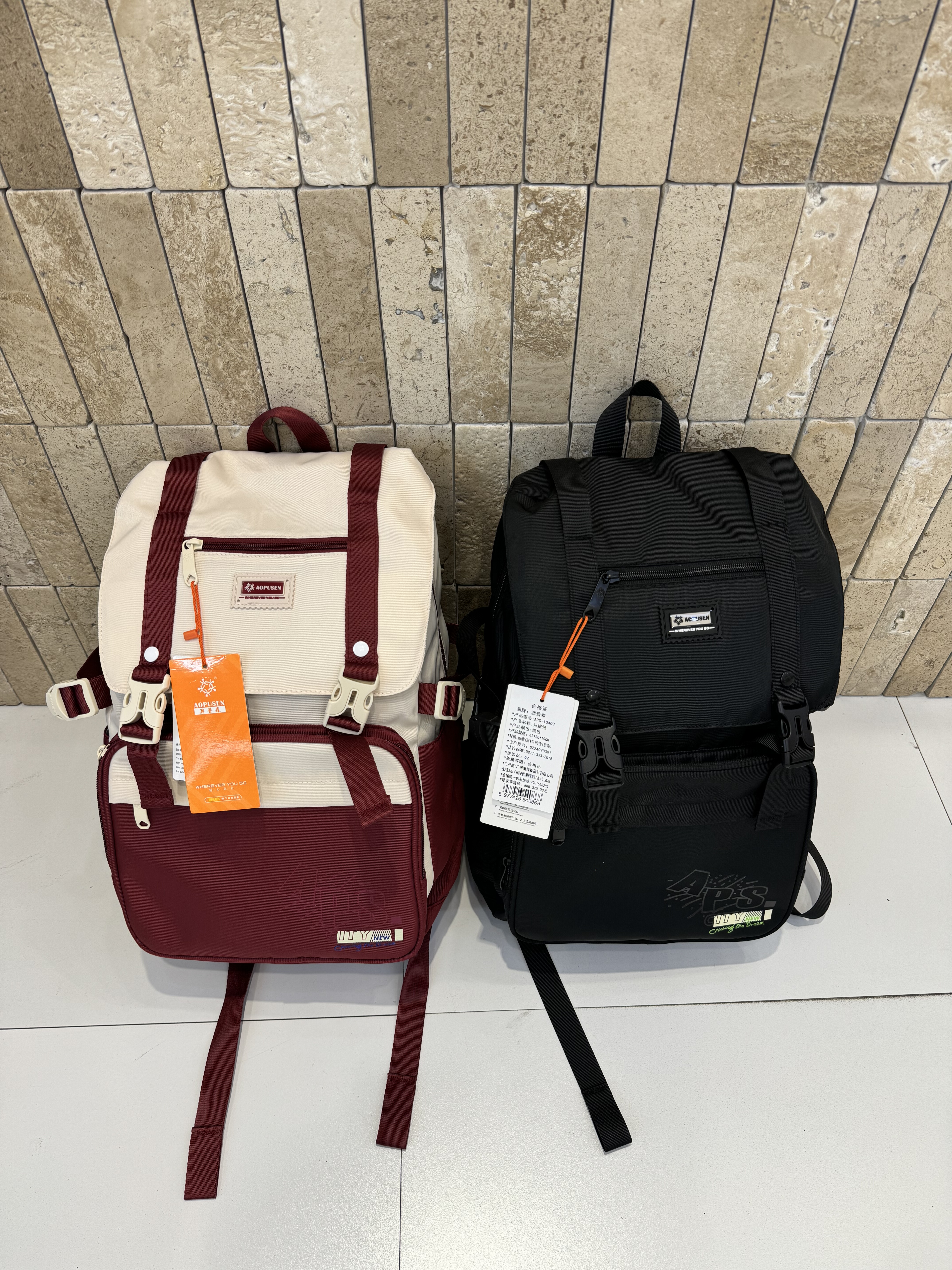 澳普森10403新款书包初中高中超轻减压双肩包出差旅行包电脑包
