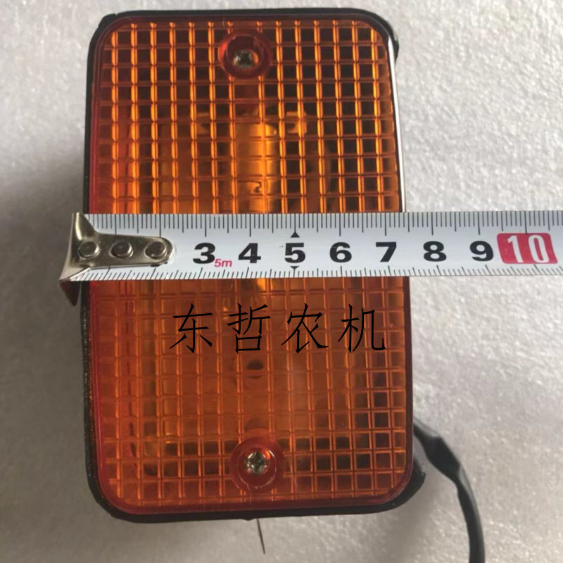 天拖转向灯农侧面转向灯