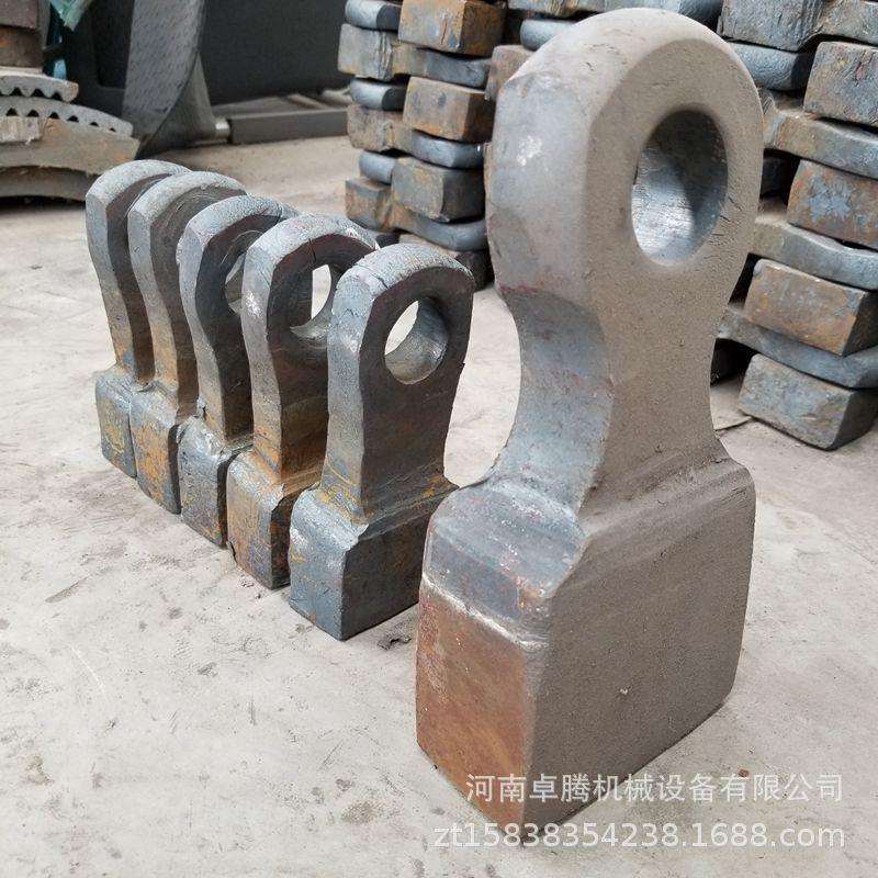 高锰钢高铬合金耐磨甩锤碎石机碎石锤式破碎配件锰钢锤头合金锤头图片