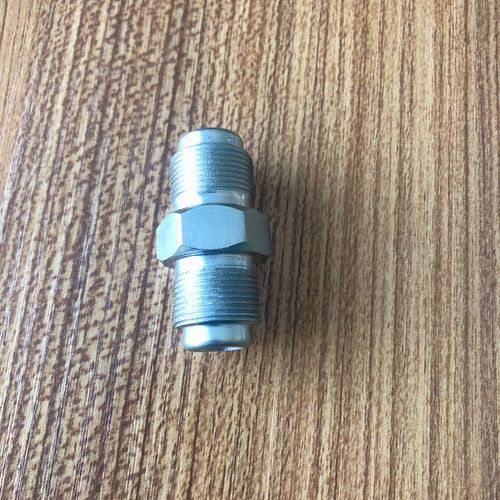 长江无气喷涂机高压管子接头对丝气动喷漆机输出过渡中间变径转换