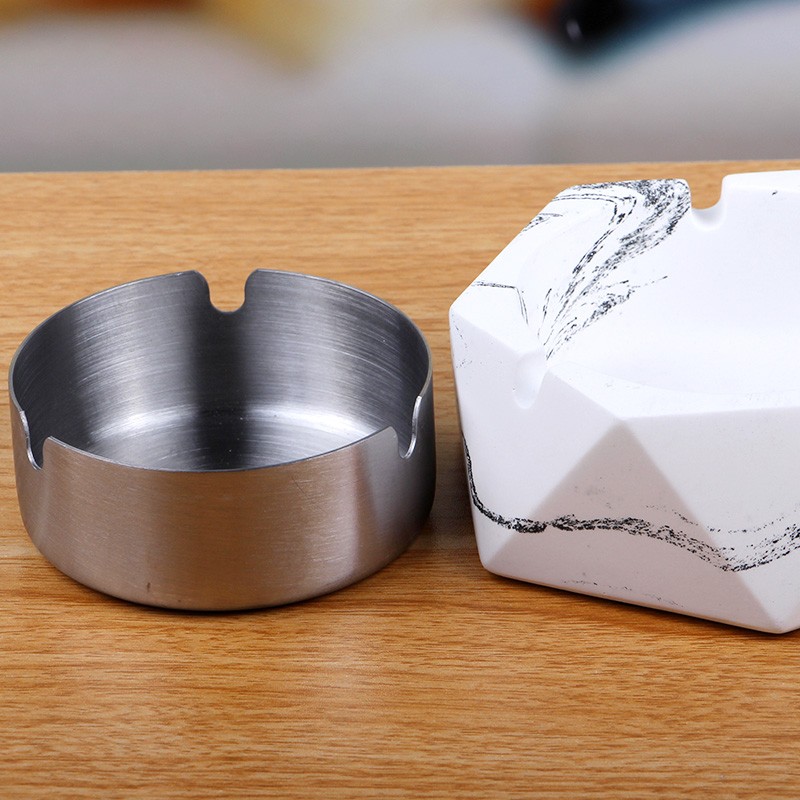 时尚装饰烟灰缸带盖防风家用in创意个性潮流家居客厅烟缸小摆件