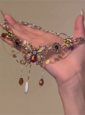 美拉德蝴蝶项链棕色2025新款轻奢小众设计锁骨链choker颈链配饰品