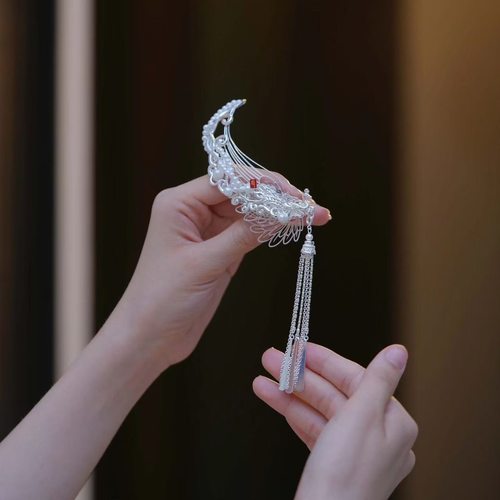 李柯以同款云鸾边夹女小众设计新中式国风流苏发饰侧边夹刘海夹
