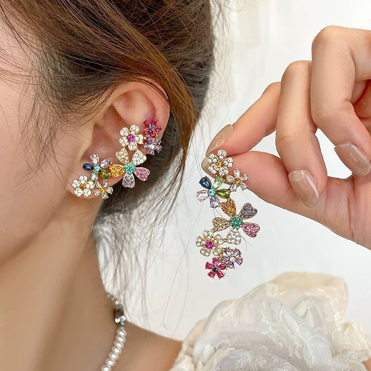 适合春天的耳环 彩色花朵耳骨夹耳钉2026新款爆款高级感小众耳饰