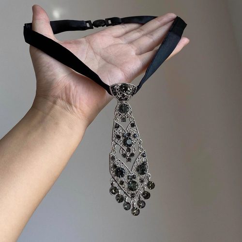 欧美水钻暗黑领带复古百搭高级感时尚个性气质优雅小众领结配饰女