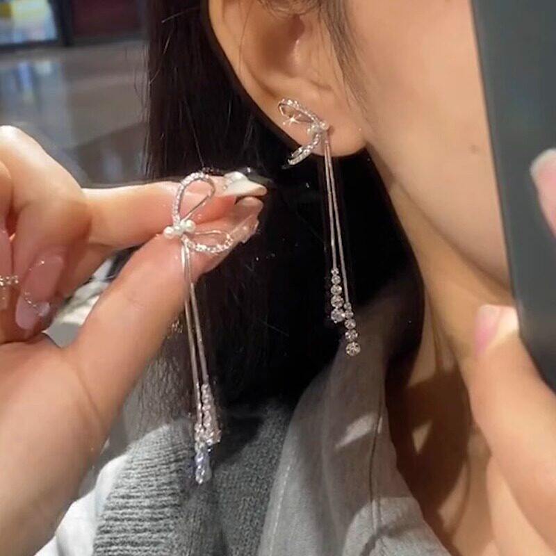 法式蝴蝶结流苏爆闪轻奢耳环