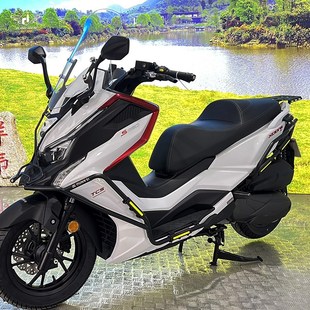 適用于光陽摩托車23款 13全包圍防摔杠 賽艇S350保險杠護杠CK300T