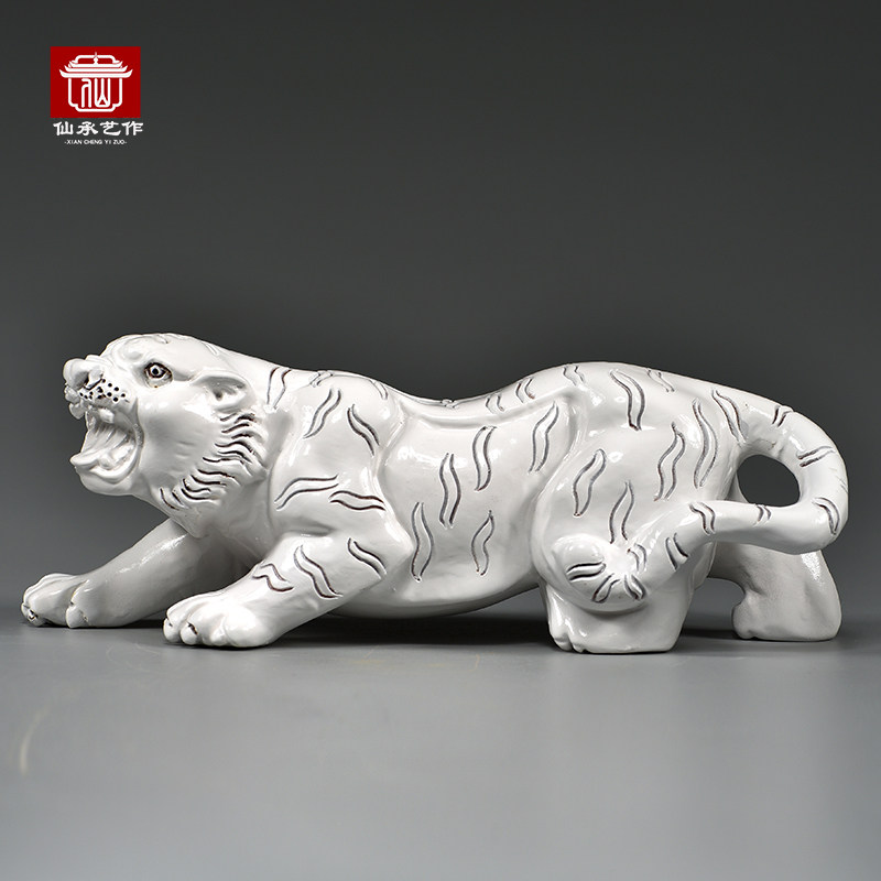 白色实木老虎白虎十二生肖老虎上山虎工艺品办公室客厅饰品
