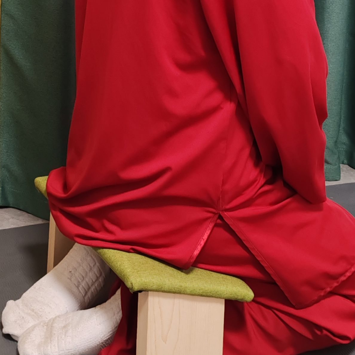 凳凳瑜伽凳凳实木打坐金刚冥想凳凳跪神器跪坐支踵跪坐禅修跪趴