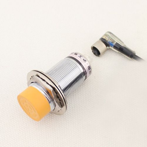 沪工接近开关LJ30M-20N1N2P1P2L1L2A1A2电感式金属感应器传感器