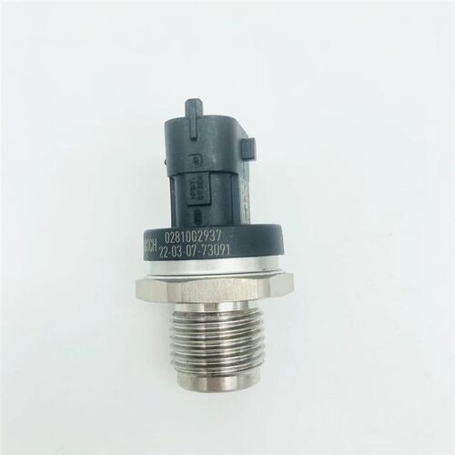 挖掘小松   压共轨压力传感器共轨总成