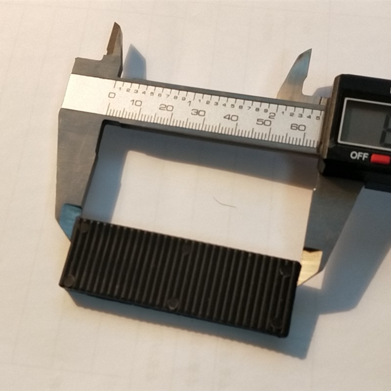 2号调垫片塑钢断桥门窗层塑料防滑垫高片块固定钢化玻璃垫