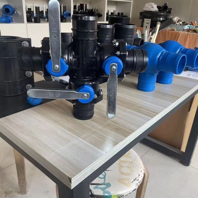 滴灌带主管道接头门两三通三四通加厚大流量球农用水带