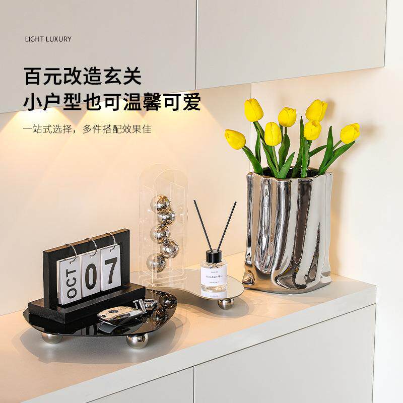 现代轻奢入户玄关摆件新房客厅电视酒柜家居装饰品门口展示柜套装