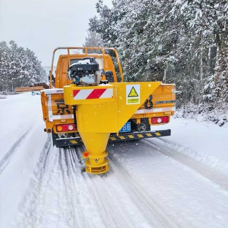 车挂式融雪剂撒布机市政公路冬季除冰清雪设备车载式工业盐撒盐机