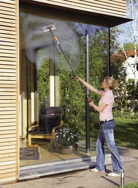 德国嘉丁拿GRDEN 二合两用玻璃洗刷 伸缩长柄通水擦窗器