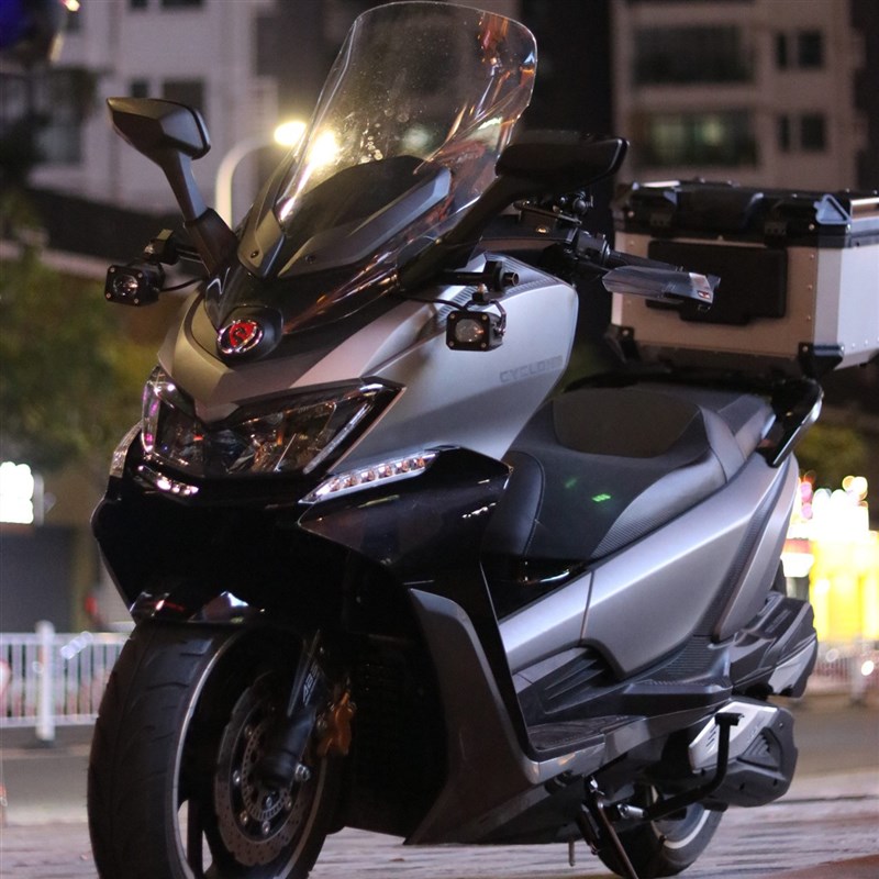 适用赛科龙RT3后视镜射灯支架睿途250改装不锈钢射灯扩展杆架底座