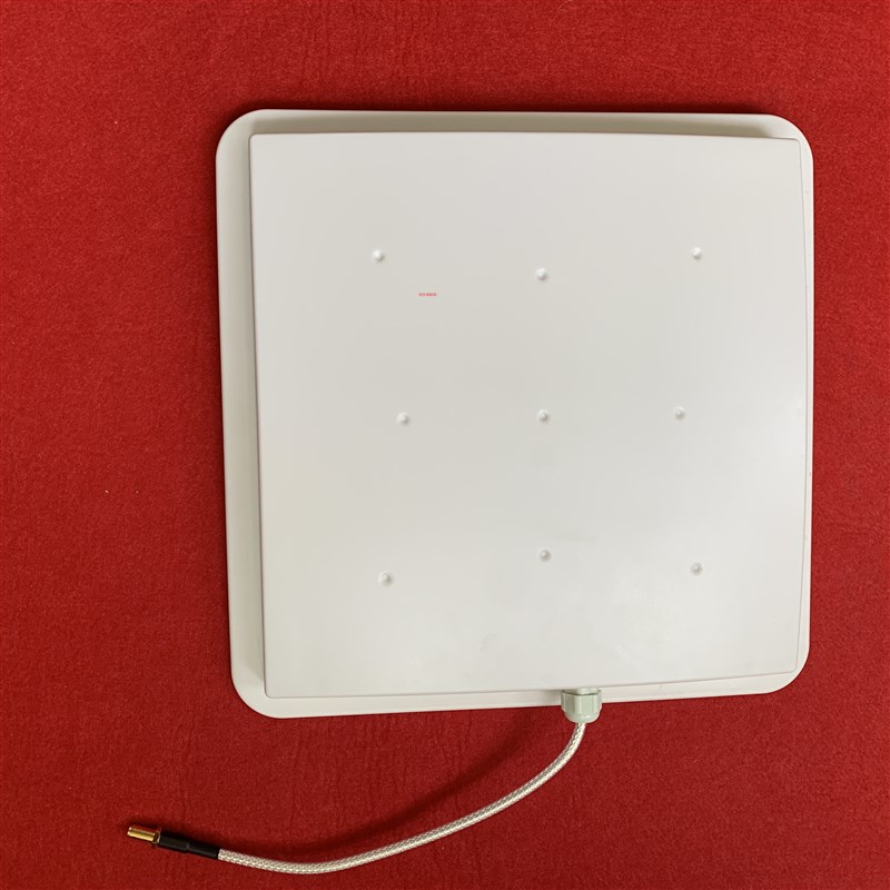 RFID读写器天线8dBi增益902~928MHz超高频射频天线远距离圆线极化