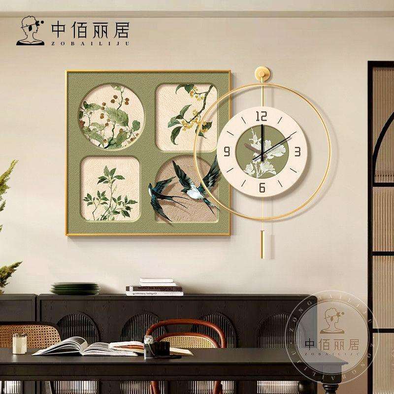 中古风餐厅装饰画时钟组合高级感法式复古原木客厅墙面壁画带钟表