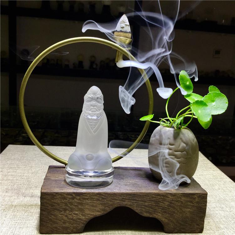 东海水晶天然白水晶达摩祖师倒流香摆件