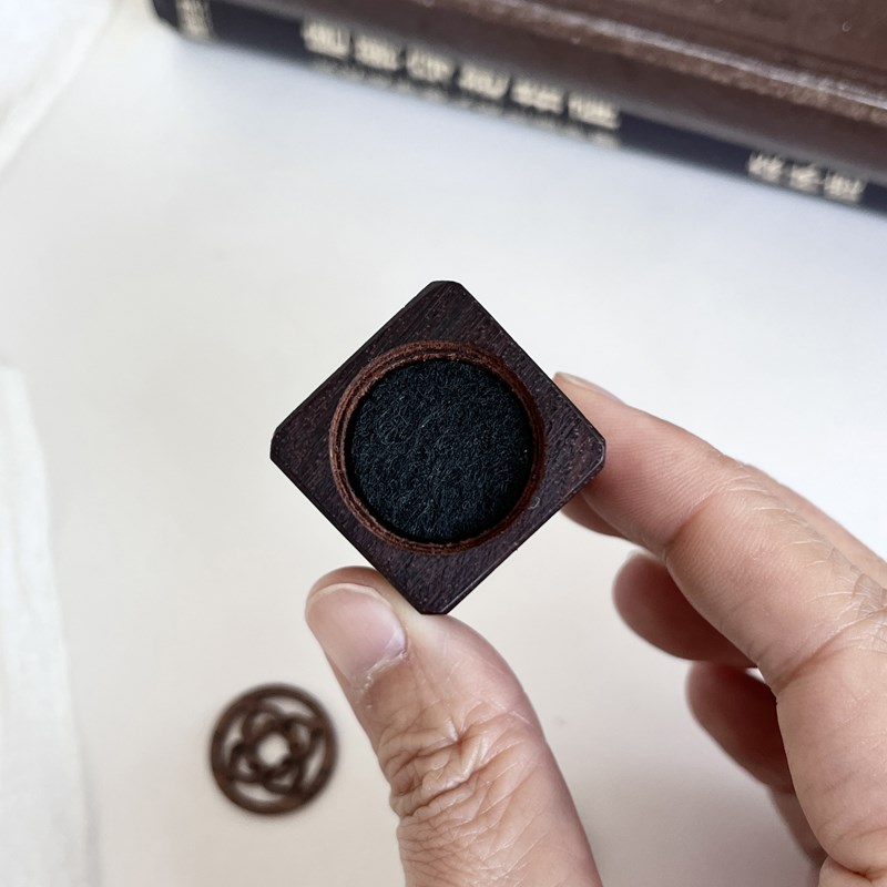 油画系的木匠爱钓鱼素匠香花梨实木扩香木个性定制办公室桌面摆件