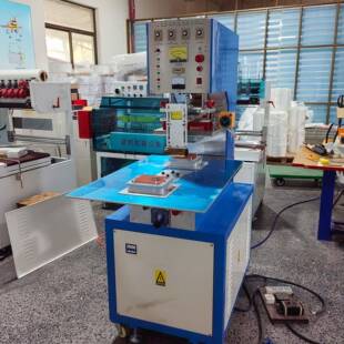 两工位手动转盘高周波高频机单面纸卡吸塑热合封口机三明治高频机