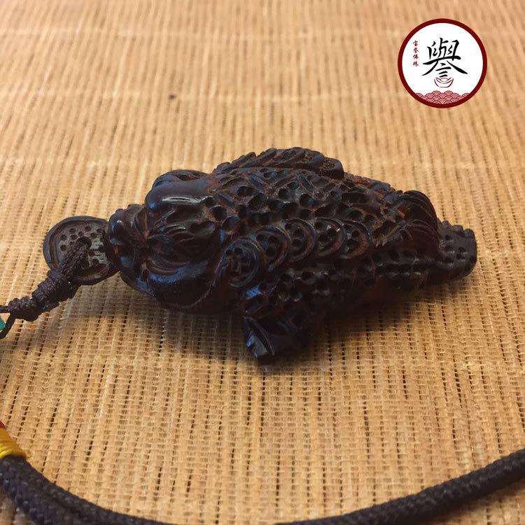 一手货源印度小叶紫檀金蟾挂件.文玩收藏木质工艺品