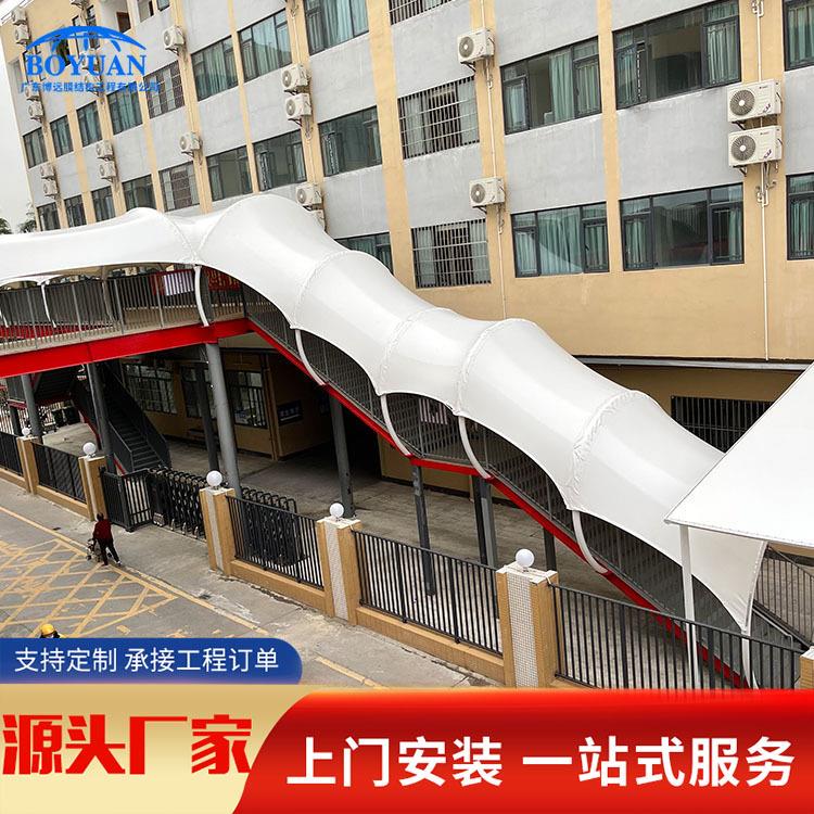 户外景区商业街体育场馆异型膜结构工厂仓库过道连廊钢结构张拉膜
